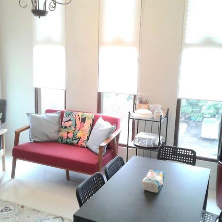 Sabi Guest House - Strategic Family -Married Couples Only- Hostel In Prawirotaman Yogyakarta Exterior photo