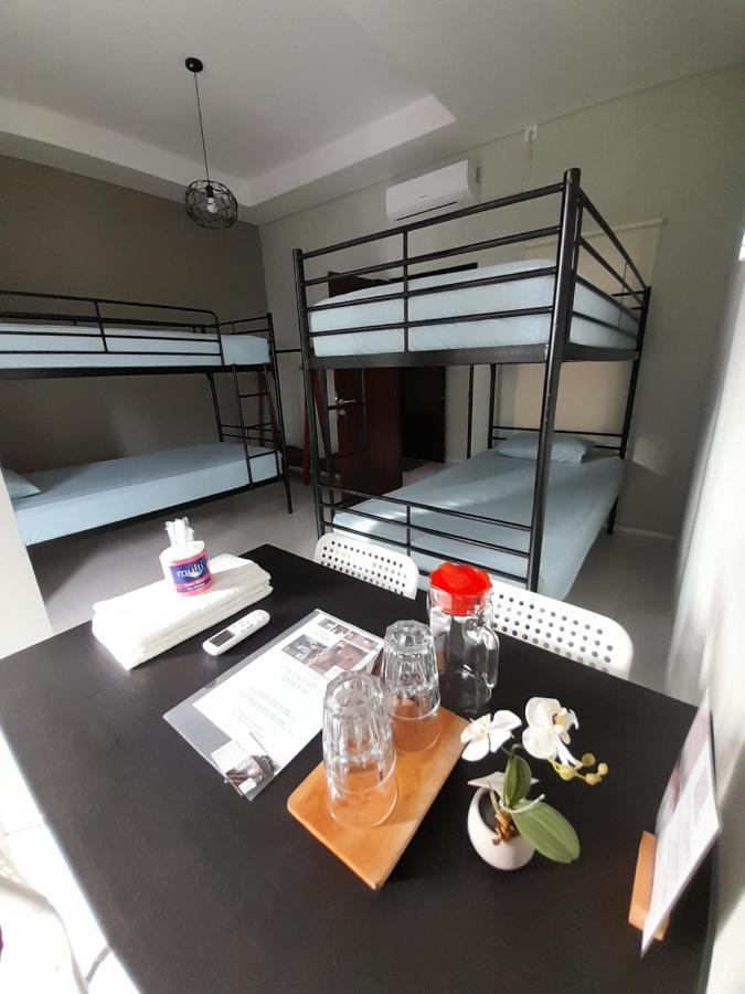 Sabi Guest House - Strategic Family -Married Couples Only- Hostel In Prawirotaman Yogyakarta Exterior photo