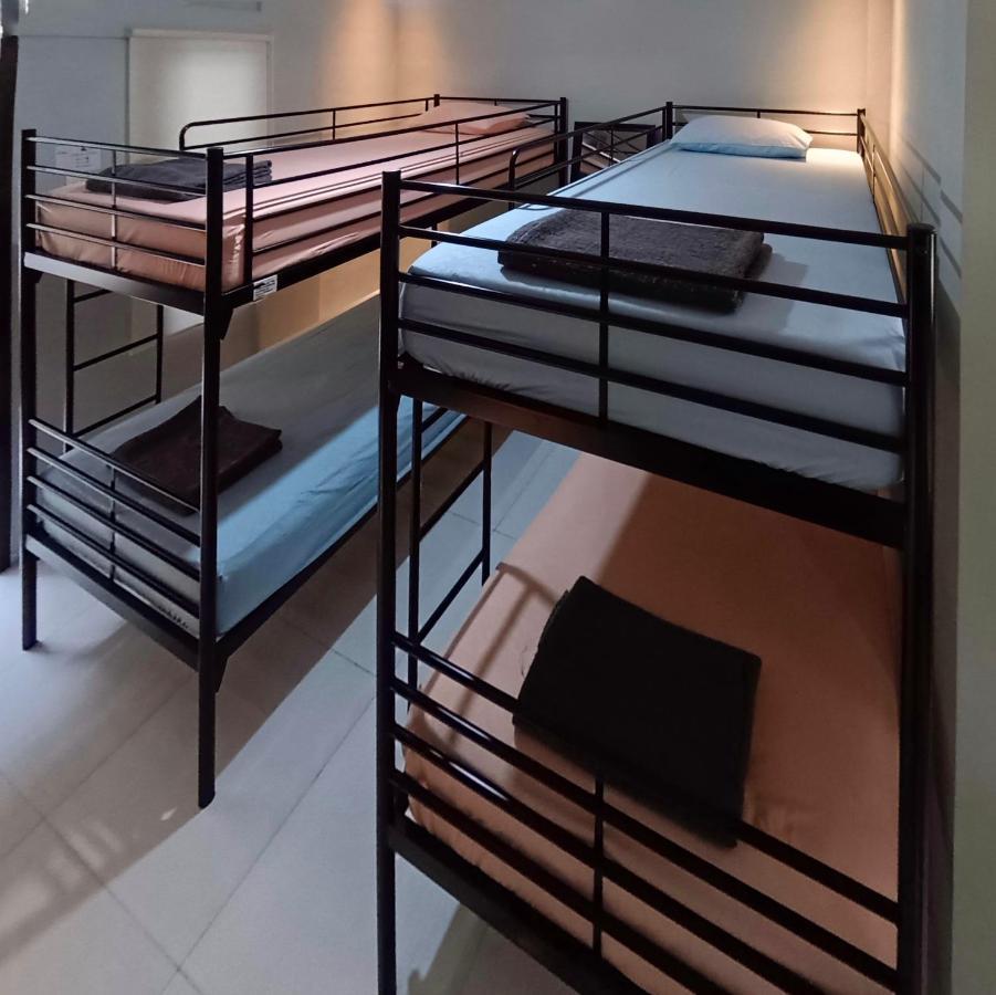 Sabi Guest House - Strategic Family -Married Couples Only- Hostel In Prawirotaman Yogyakarta Exterior photo
