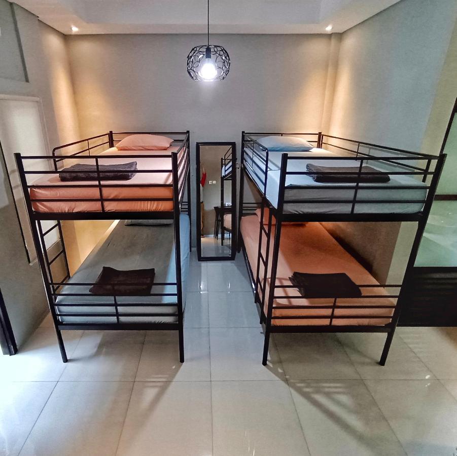 Sabi Guest House - Strategic Family -Married Couples Only- Hostel In Prawirotaman Yogyakarta Exterior photo